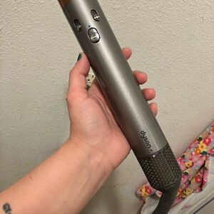 Dyson Gray Hair Styling Tool